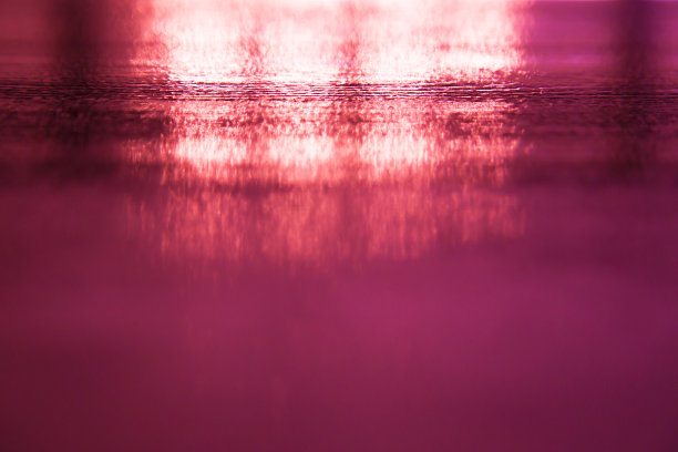 粉红色的背景模糊。图片下载