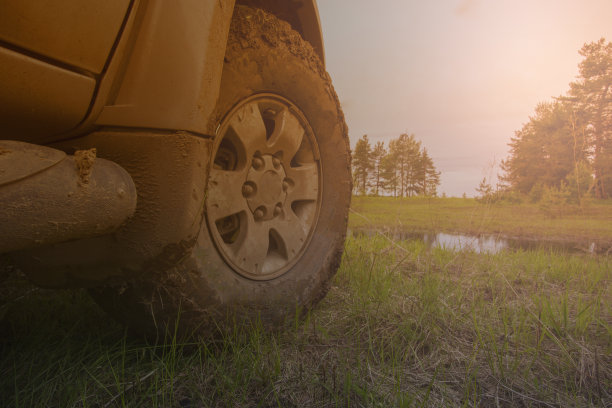 越野汽车图片下载