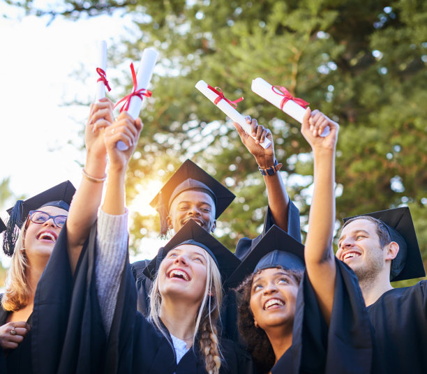 多年辛勤工作的顶峰图片下载