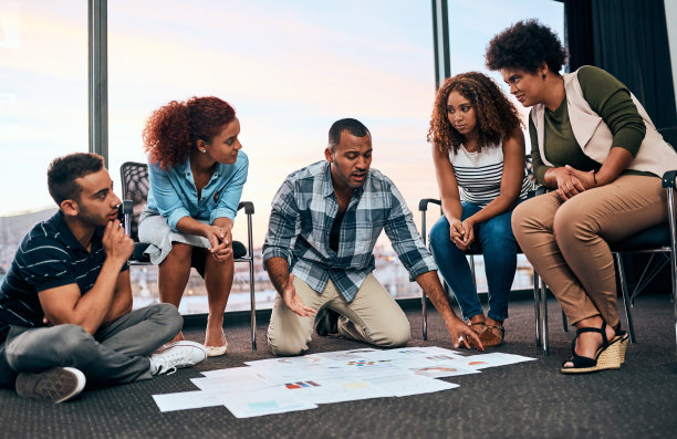 让我们下来忙碌起来图片下载