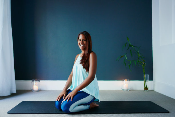 瑜伽教会了我爱自己，这就是为什么我喜欢瑜伽图片下载