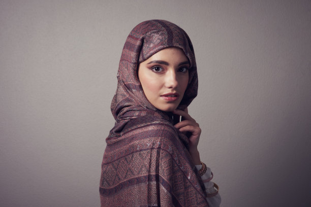 她的美丽会俘获你的心图片下载