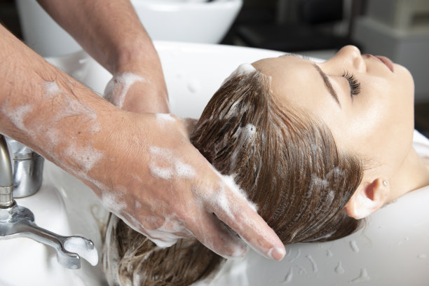 洗头发图片下载