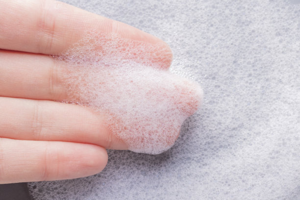 拿起泡沫图片下载