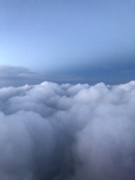 云床上图片下载