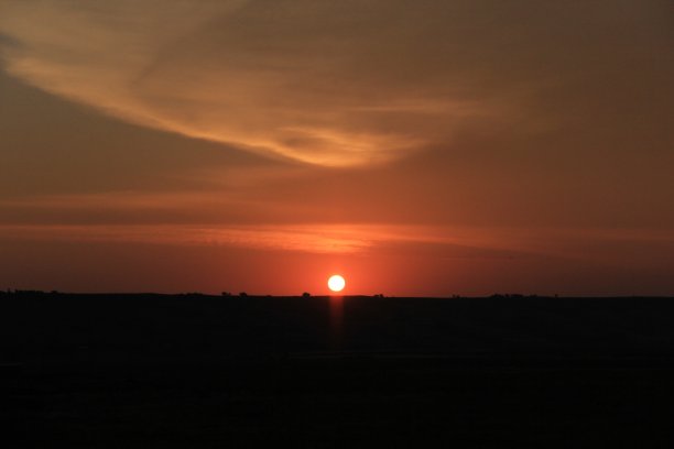 5 Am Sunrise Orange作者Andrea Lawrence C 1020377 Saskatchewan图片下载