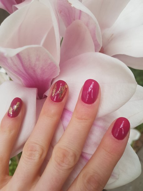 美丽的指甲图片下载