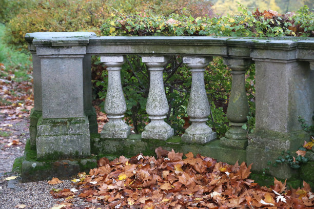 旧的栏杆图片下载