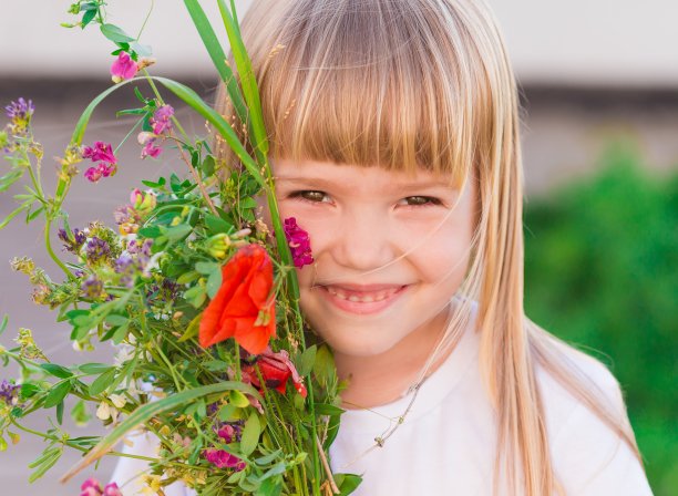 脸，有趣，野花，特写图片下载