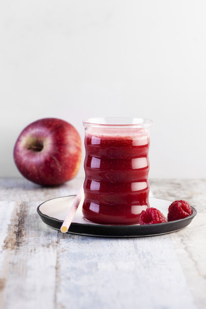 草莓苹果冰沙，覆盆子冰沙，苹果覆盆子冰沙，图片下载