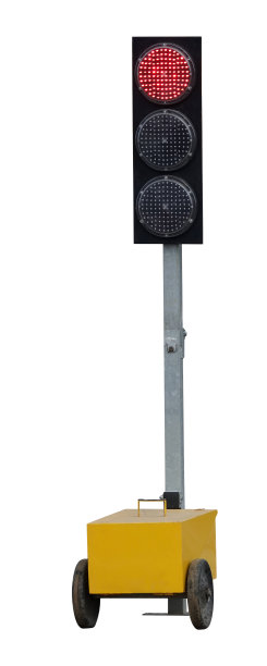 交通信号灯移动设备临时需要隔离在白色背景上图片下载