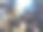 煤块在余烬上产生的烟。为烧烤余烬准备火。户外娱乐。图片中可以看到火焰。图片下载