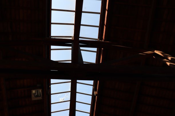 法国米昂斯村-罗奈尔市场大厅“路易米昂”图片下载