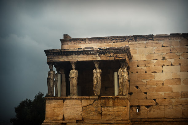 特写的女像柱上的神庙雅典娜在雅典图片下载