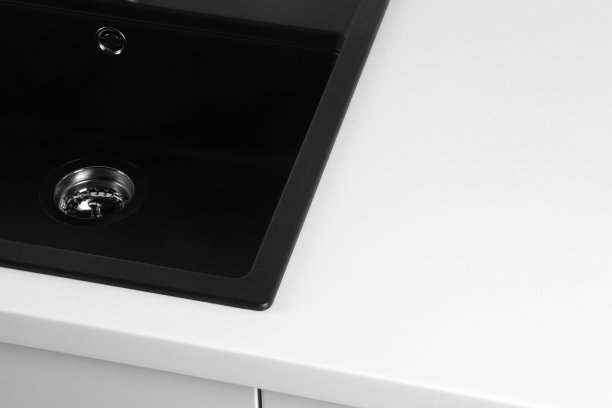 躲进厨房。用于写入的拷贝空间。图片下载