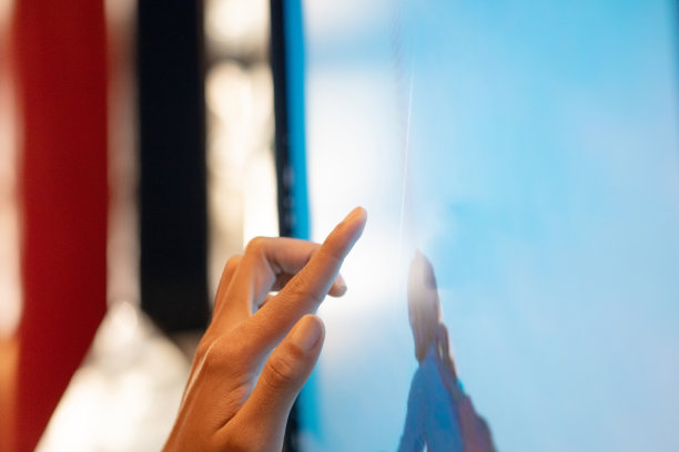 使用触摸屏设备图片下载