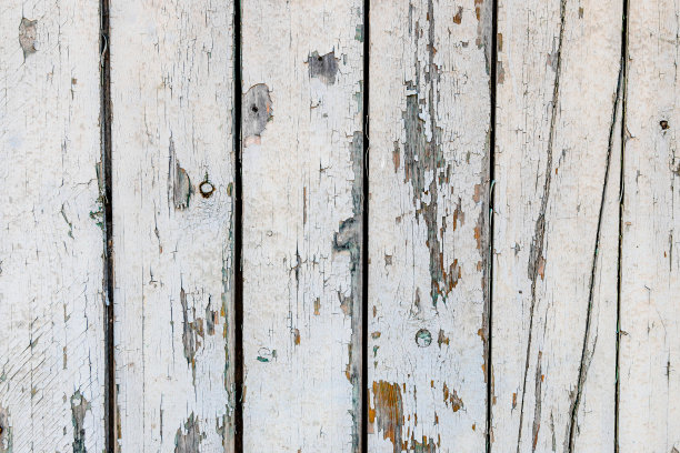 木纹特写照片。复古木墙背景。灰色开裂的油漆板图片下载