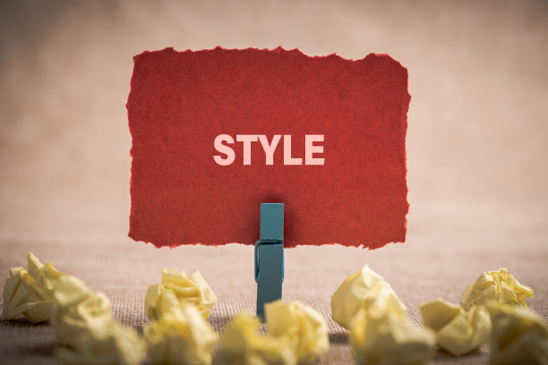 风格字写在纸上图片下载