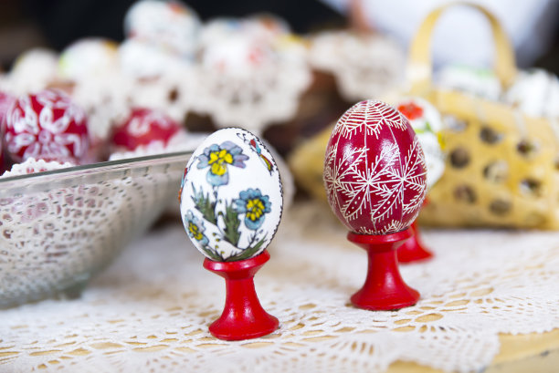 复活节彩蛋，传统工艺手工制作。图片下载