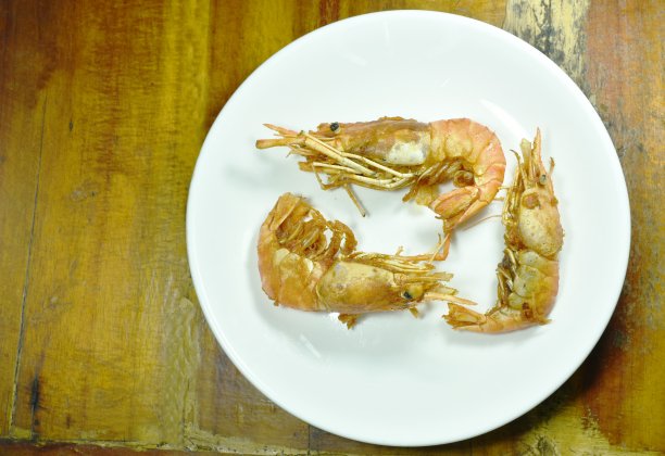炸虾裹酥粉和鸡蛋图片下载