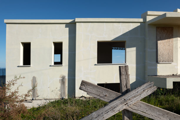 海边的房子，还没完工。图片下载