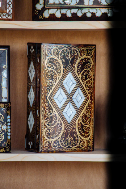 珍珠母镶嵌的例子图片下载