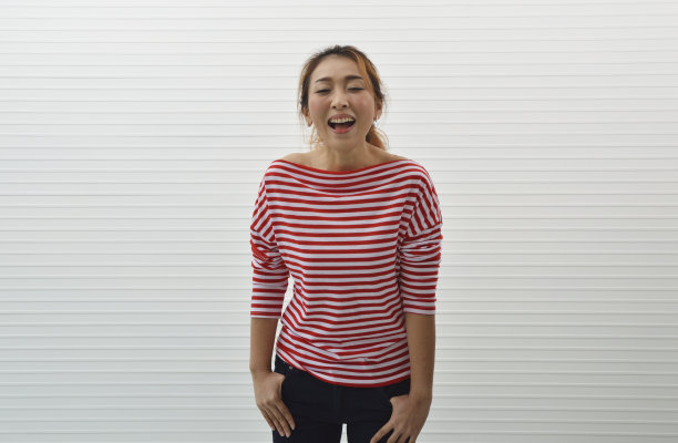 微笑的表情图片下载