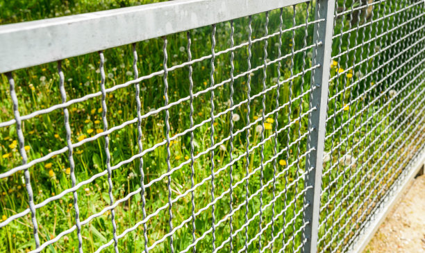 金属土豆泥栅栏图片下载