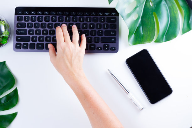 平躺家庭办公室工作空间图片下载