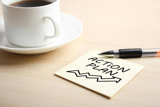 在便利贴上的行动计划概念图片下载