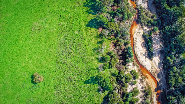 热那亚河图片下载