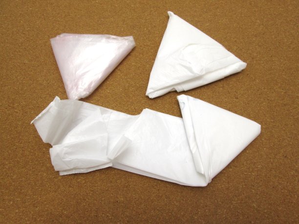 折叠的塑料袋图片下载