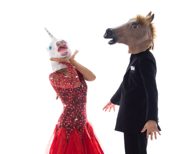 可爱的舞厅马舞者图片下载