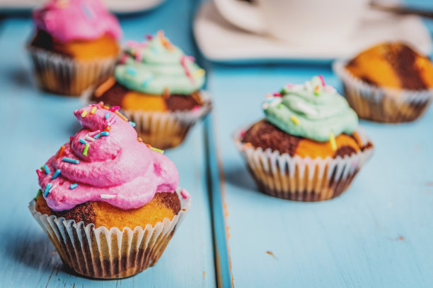 奶油巧克力小蛋糕图片下载