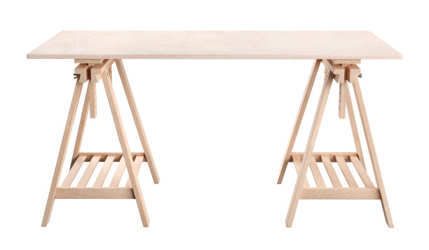 木桌，胶合板搁架在两个支架上，孤立在白色背景上，3d渲染图片下载