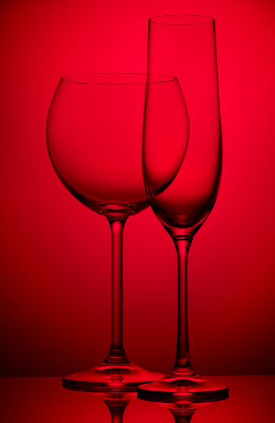 两杯红酒图片下载