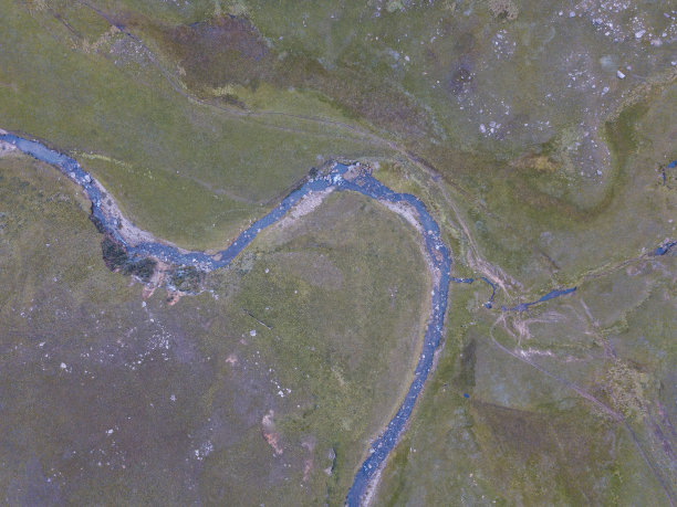 蜿蜒的河流图片下载