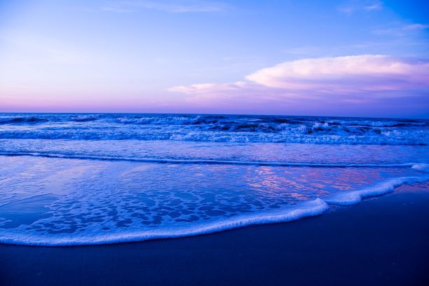 日出与海洋图片下载