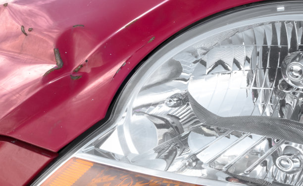 汽车损坏图片下载