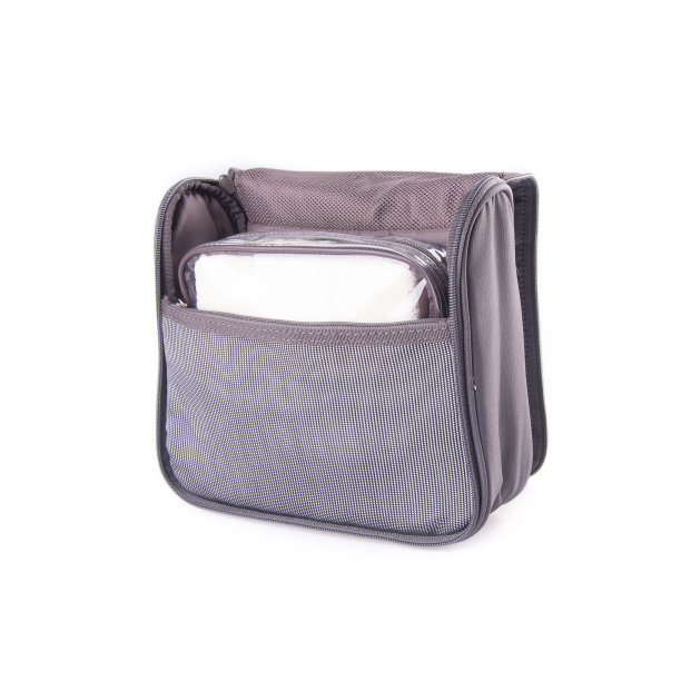 白色背景上的包。图片下载