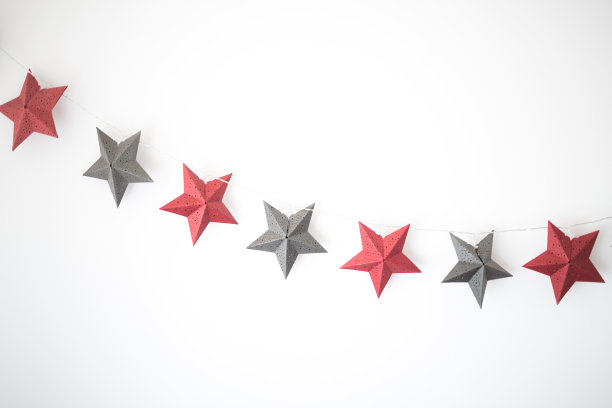 纸上圣诞星星，圣诞彩灯图片下载