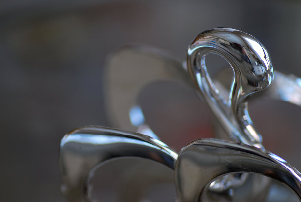 金属İC图片下载