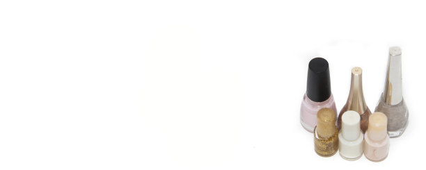 指甲油在白色背景上。指甲护理。美甲,修脚。美丽和时尚。女人的事情。孤立清漆在白色背景上。图片下载