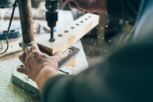 木工钻木板图片下载