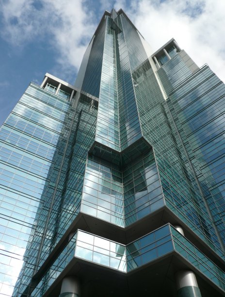 办公大楼边缘图片下载