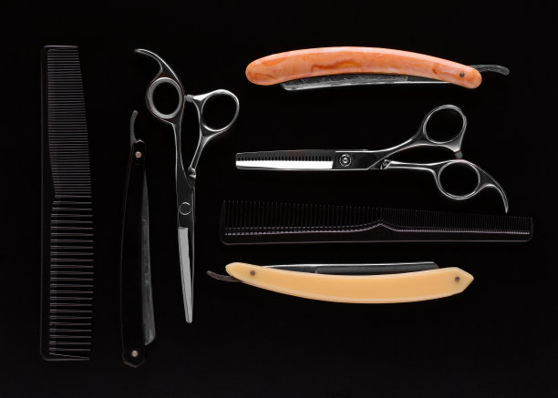 工具理发师俯视图。图片下载