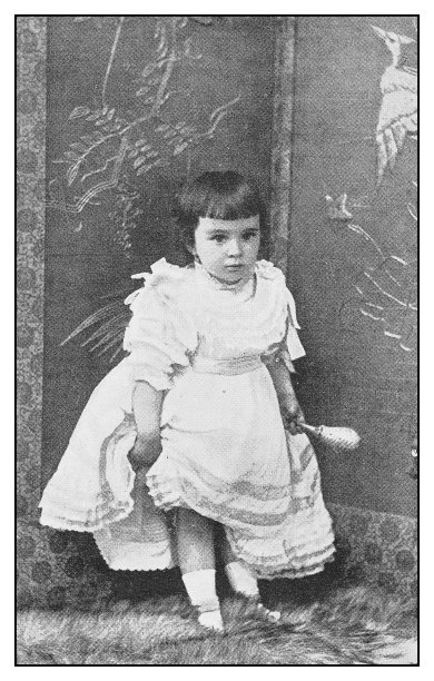 古董照片:小女孩的肖像图片下载