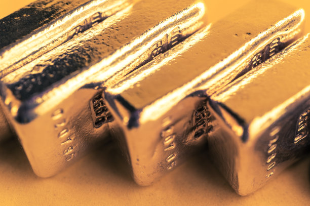 珍贵闪亮的金条。金融银行概念的背景。贵金属交易。黄金。图片下载