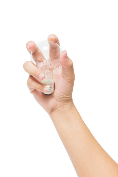创新或有创意的概念，手持灯泡孤立在白色背景图片下载