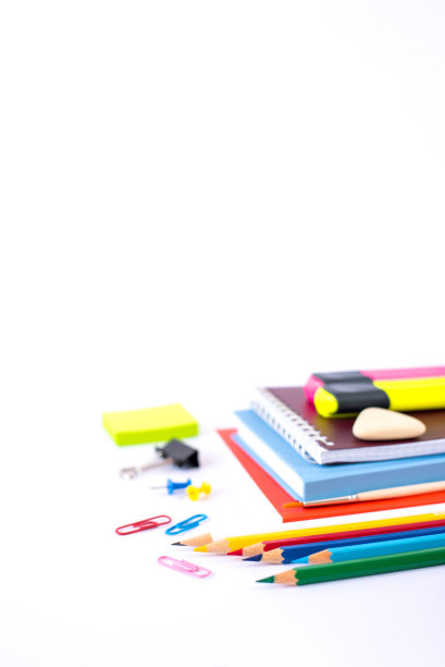 回到学校概念孤立的白色背景图片下载